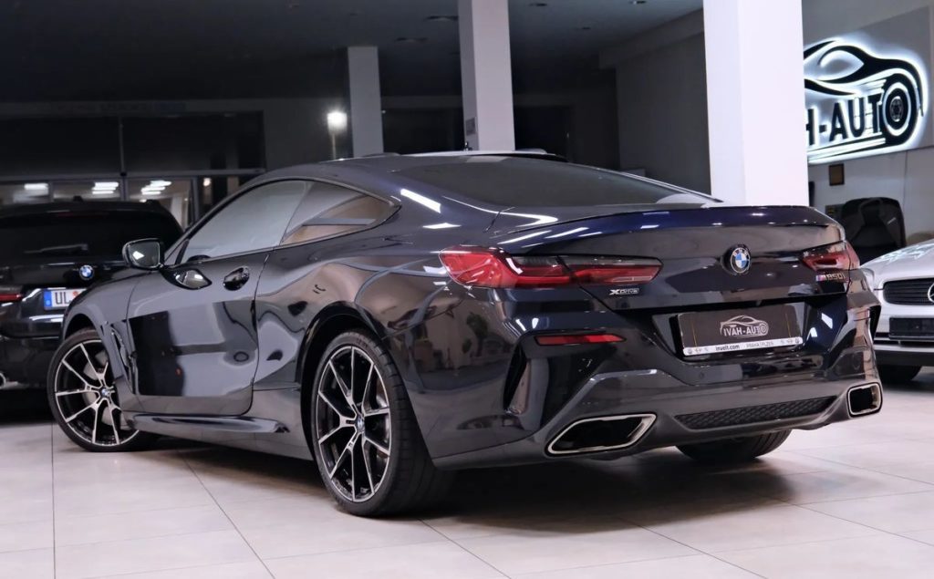 BMW 8 2018
