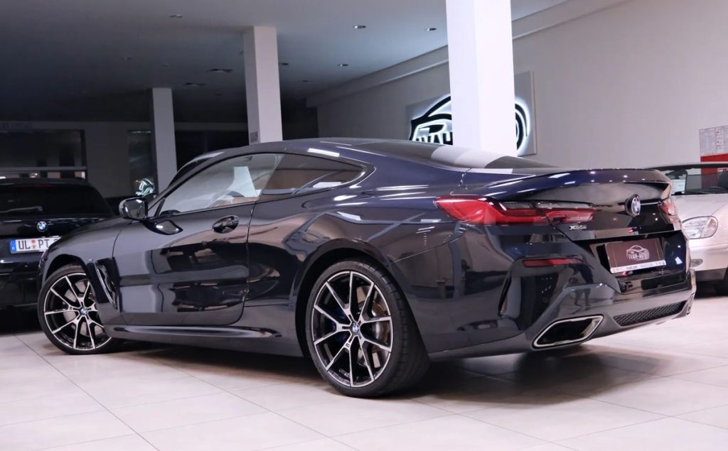 BMW 8 2018