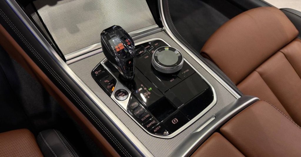 BMW 8 2018