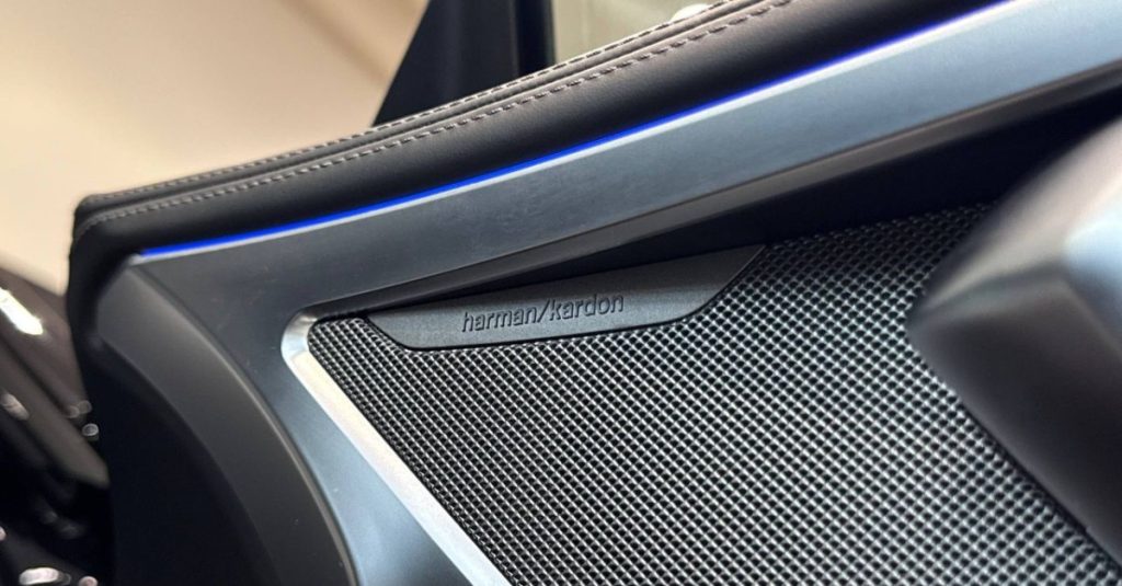 BMW 8 2018