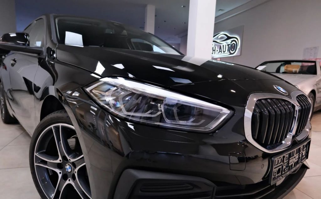 BMW 1 2021