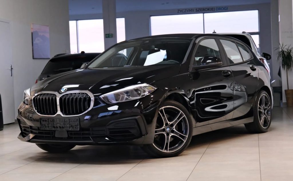 BMW 1 2021