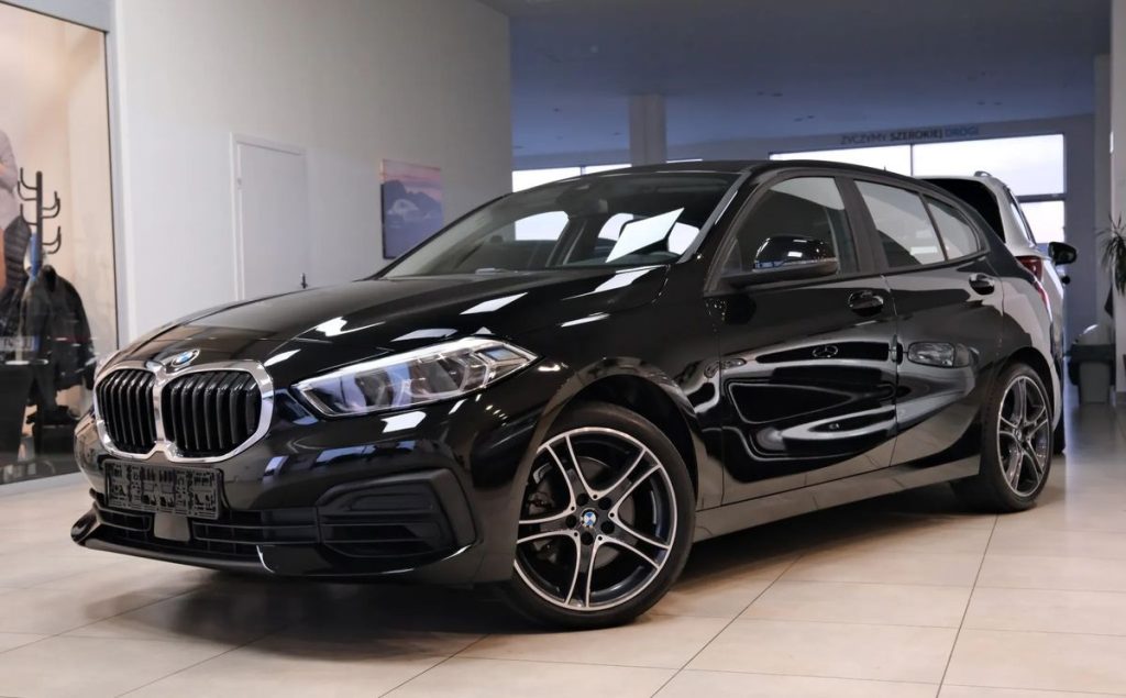 BMW 1 2021