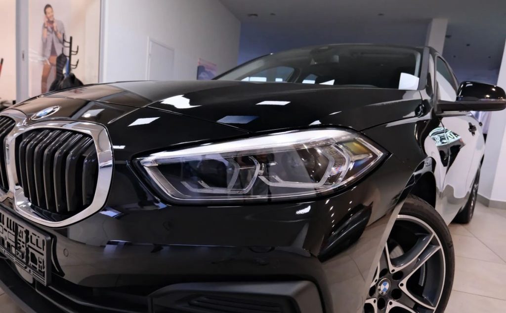 BMW 1 2021