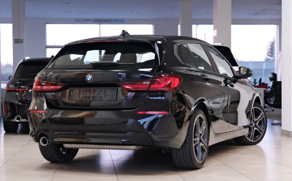 BMW 1 2021