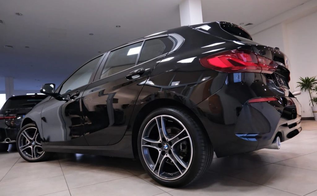 BMW 1 2021