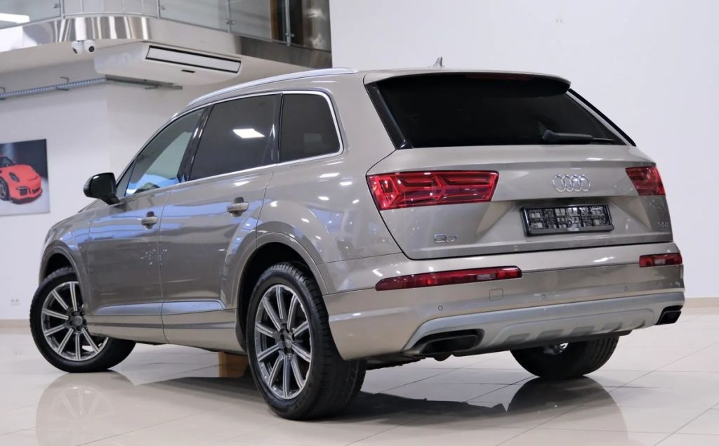 Audi Q7 2016