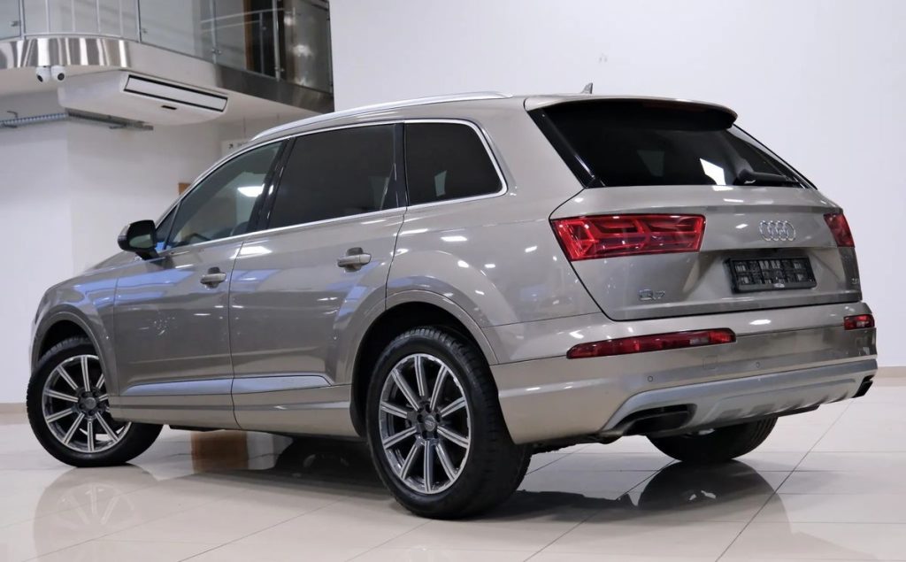 Audi Q7 2016