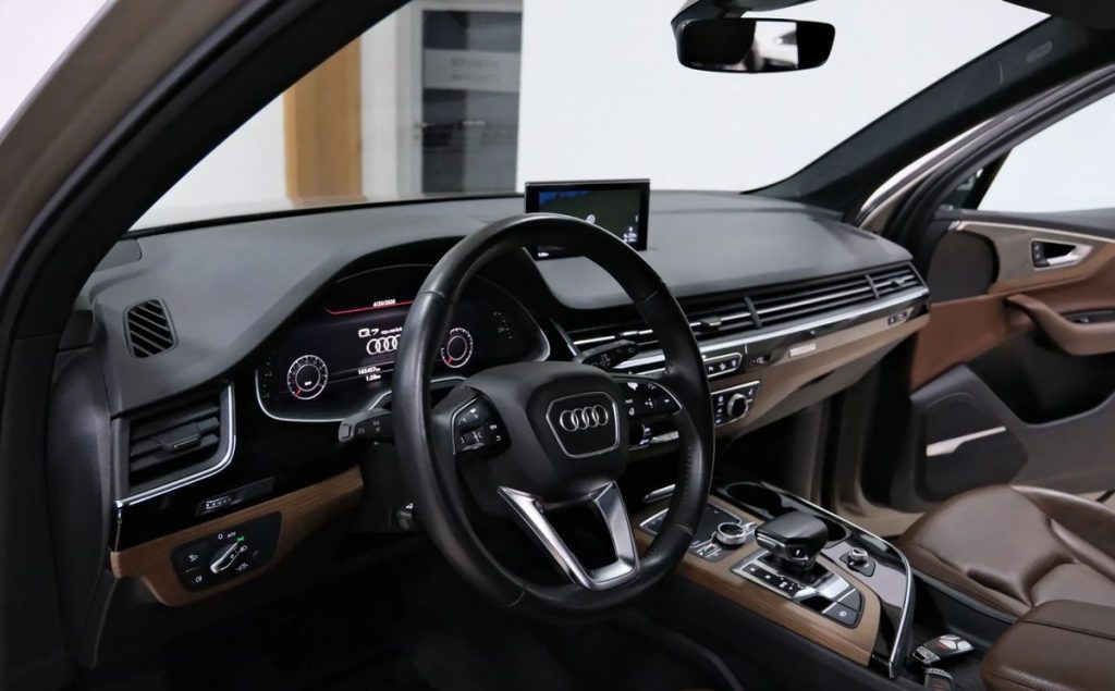 Audi Q7 2016