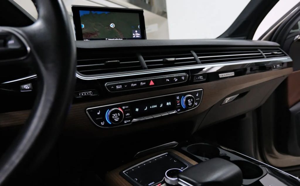 Audi Q7 2016