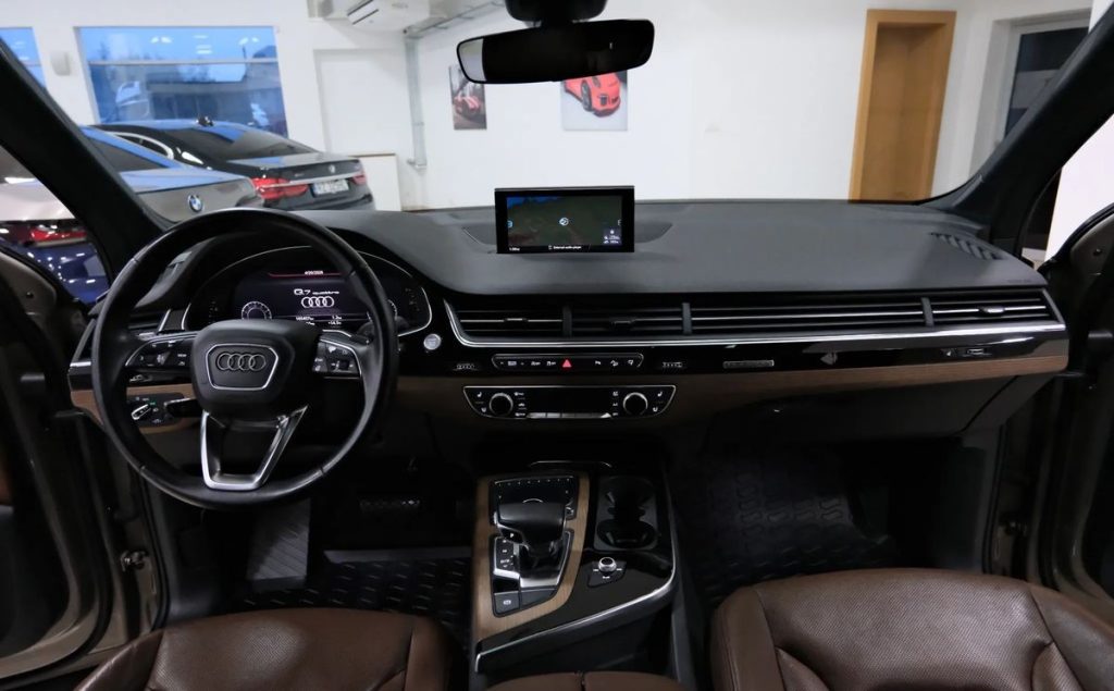 Audi Q7 2016