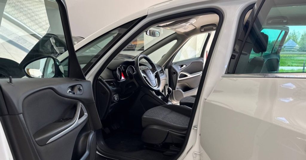 Opel Zafira 2013
