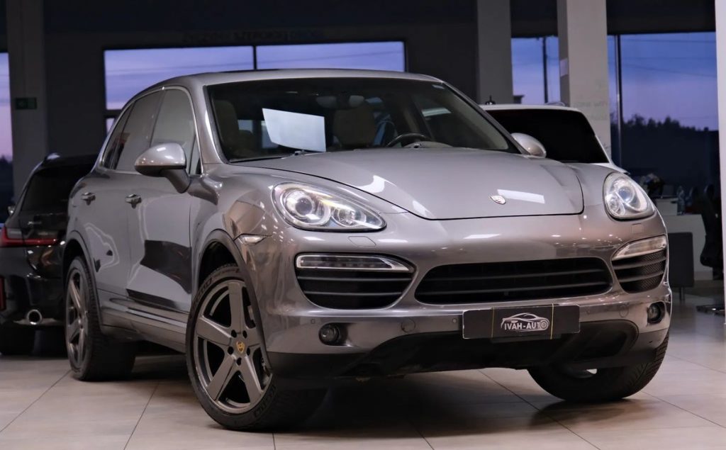 Porsche Cayenne 2011