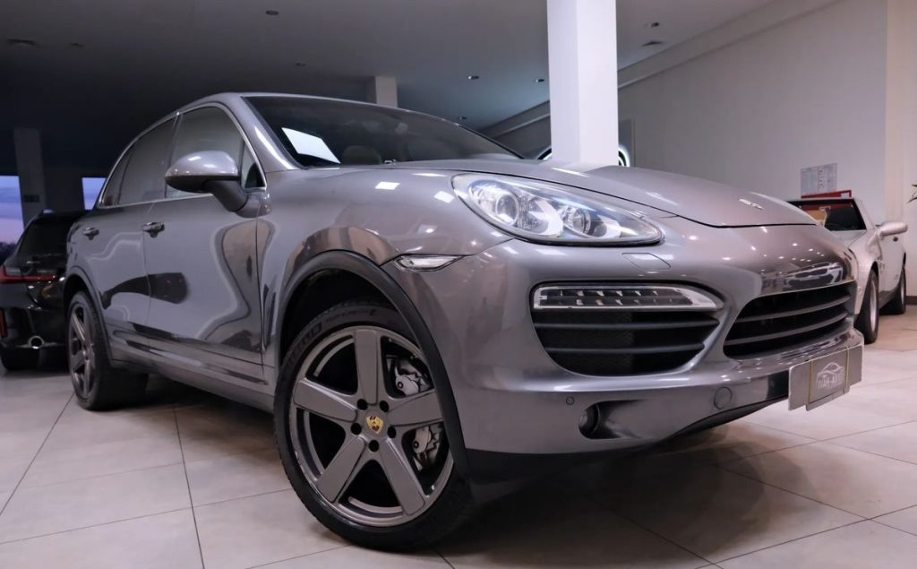 Porsche Cayenne 2011