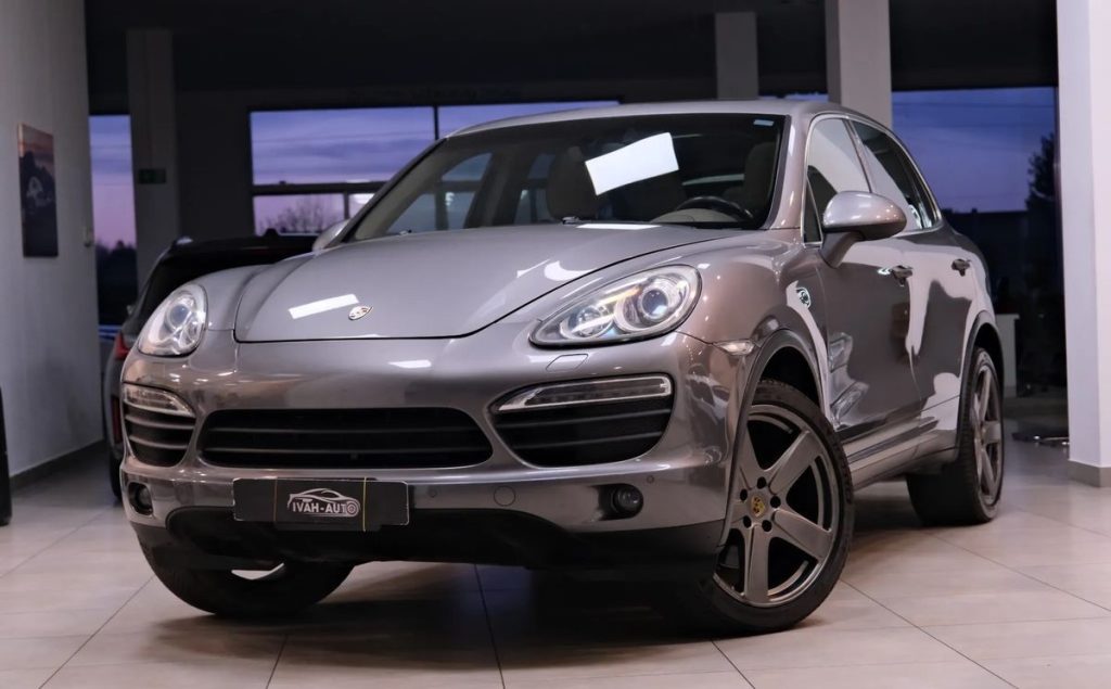Porsche Cayenne 2011