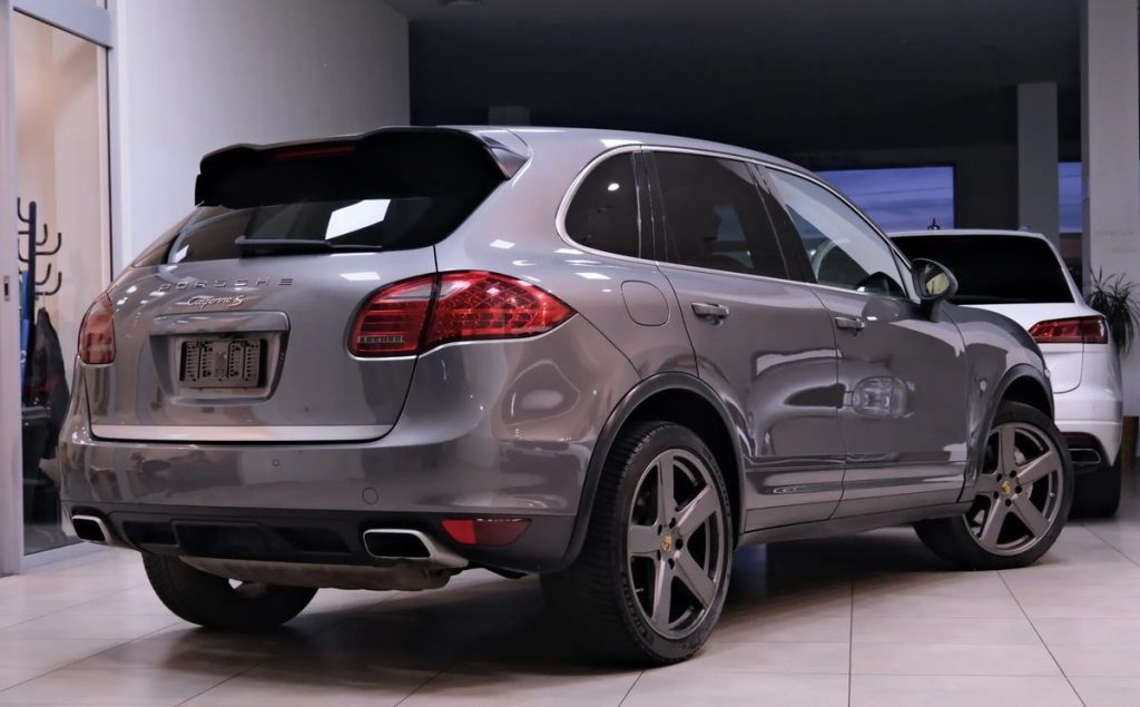 Porsche Cayenne 2011