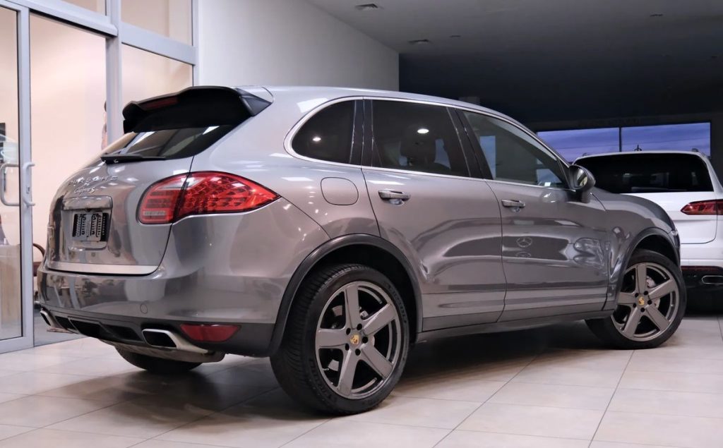 Porsche Cayenne 2011