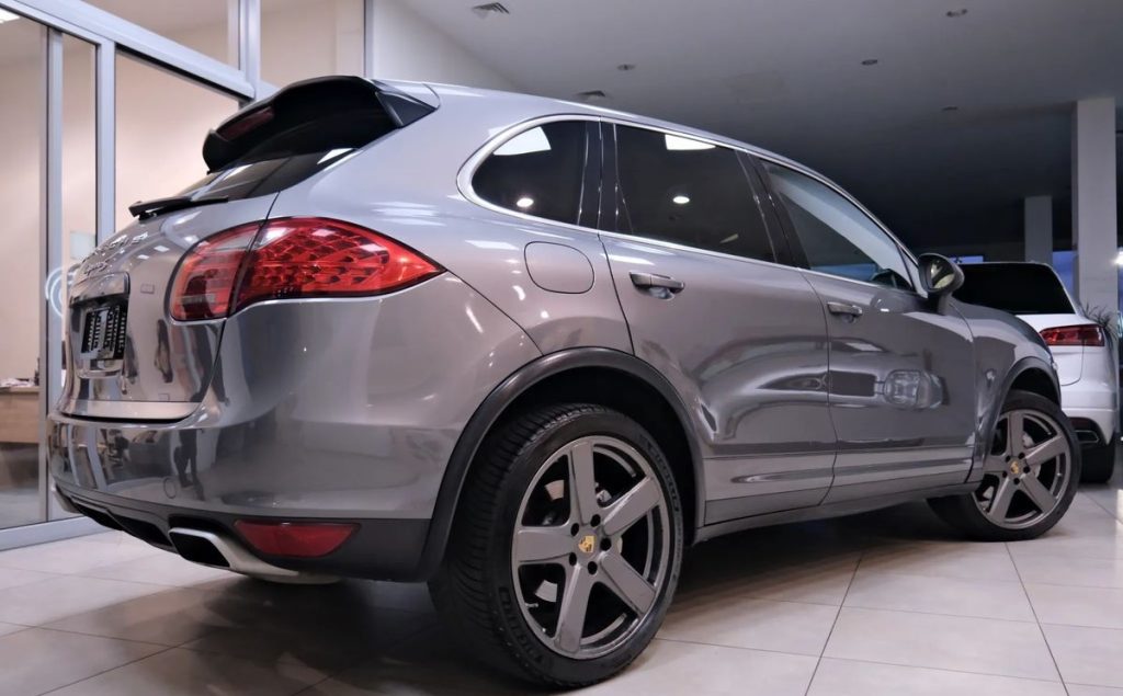 Porsche Cayenne 2011