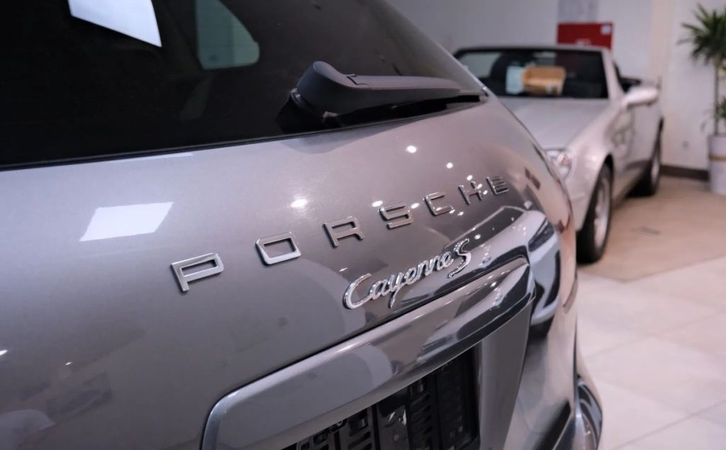 Porsche Cayenne 2011