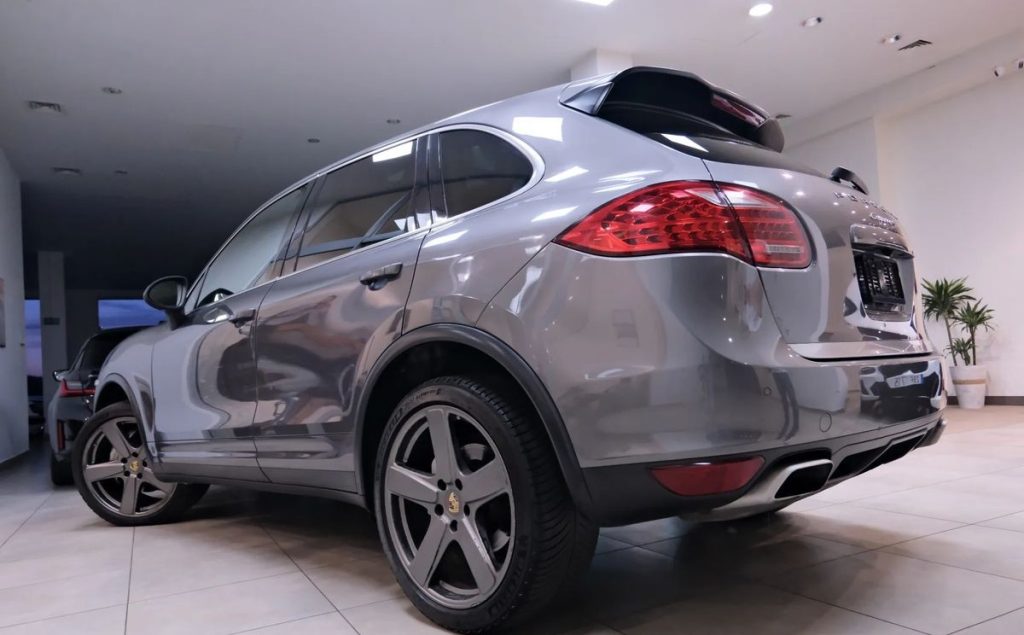 Porsche Cayenne 2011
