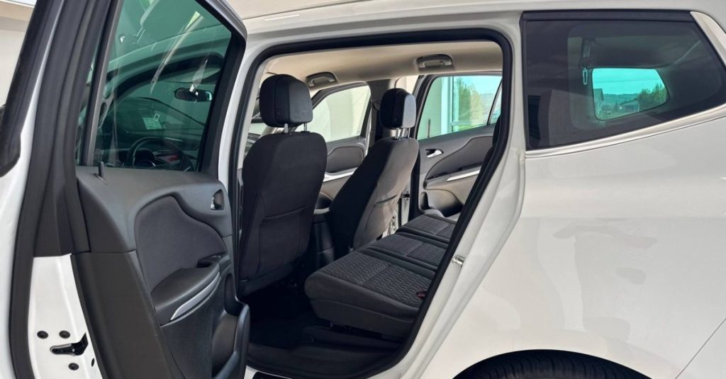 Opel Zafira 2013
