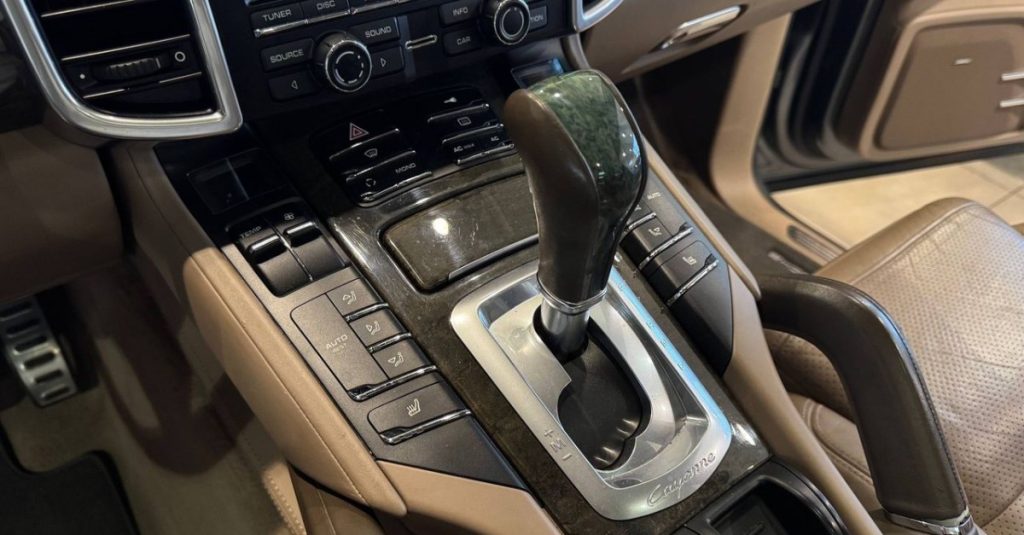 Porsche Cayenne 2011