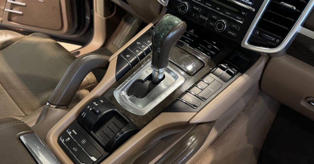 Porsche Cayenne 2011