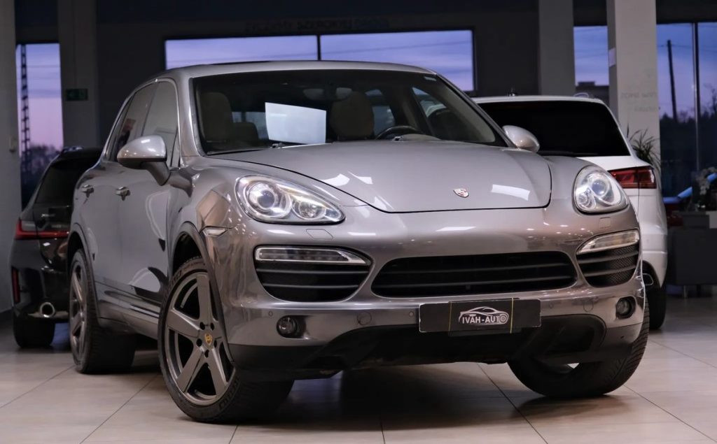 Porsche Cayenne 2011