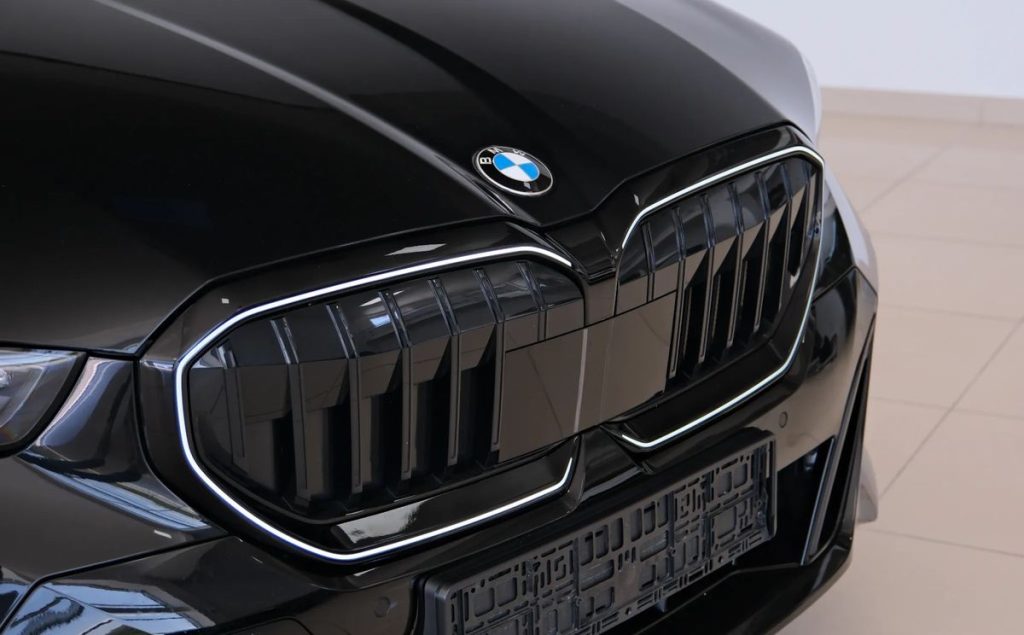 BMW 5 2025