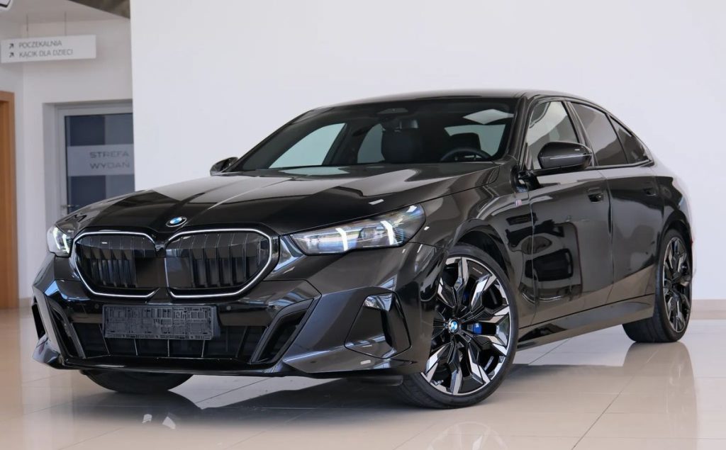 BMW 5 2025