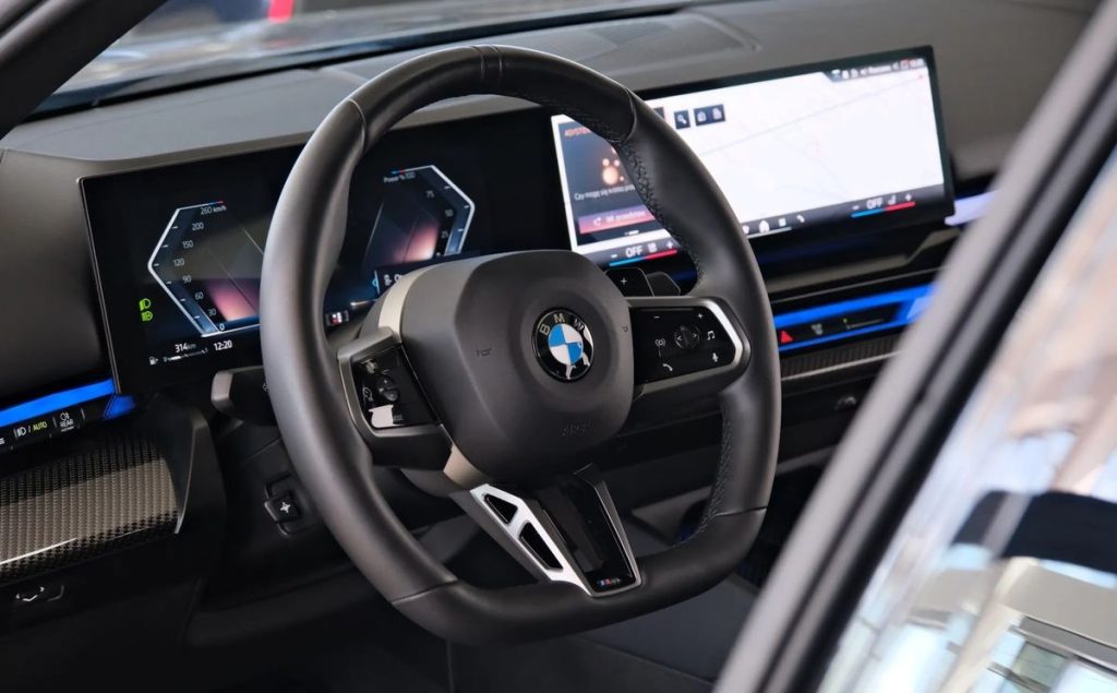 BMW 5 2025