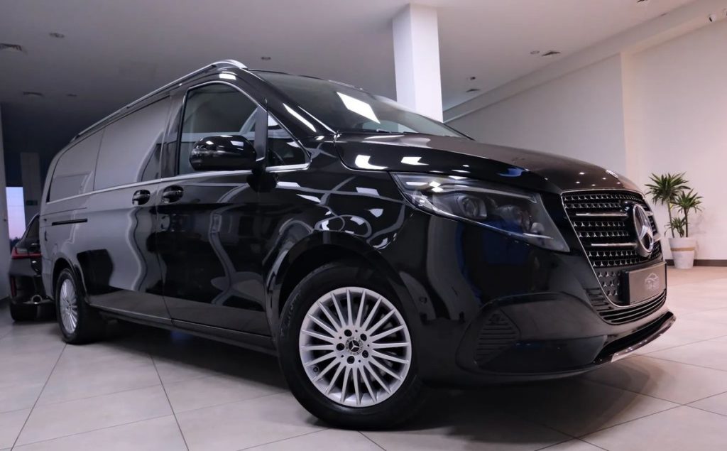 Mercedes-Benz V 2024