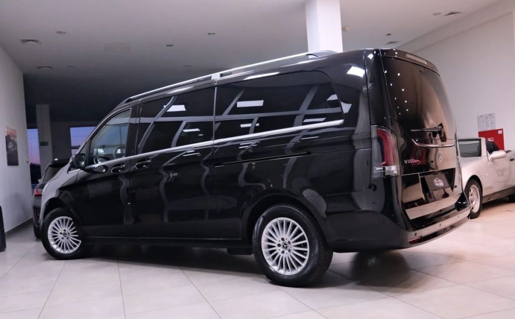 Mercedes-Benz V 2024