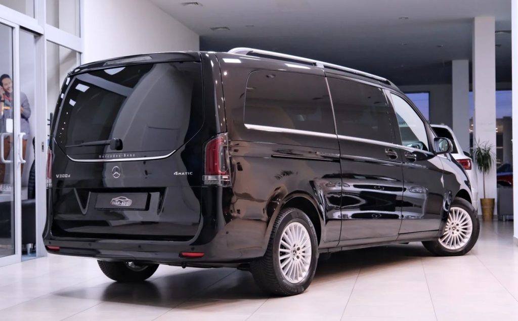 Mercedes-Benz V 2024