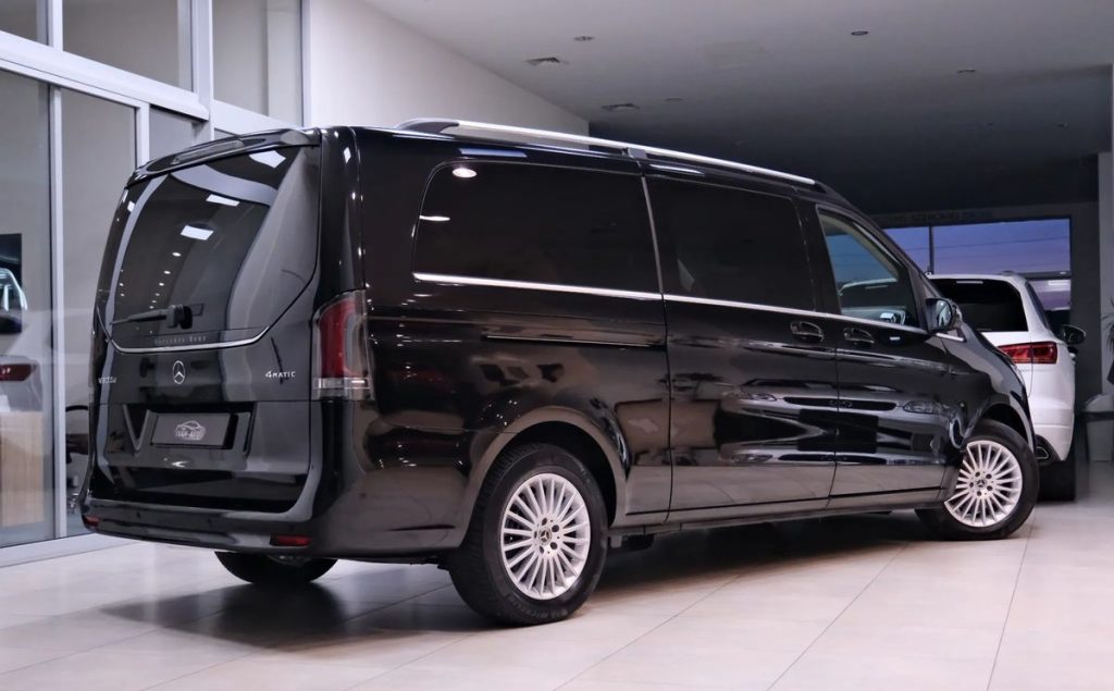 Mercedes-Benz V 2024