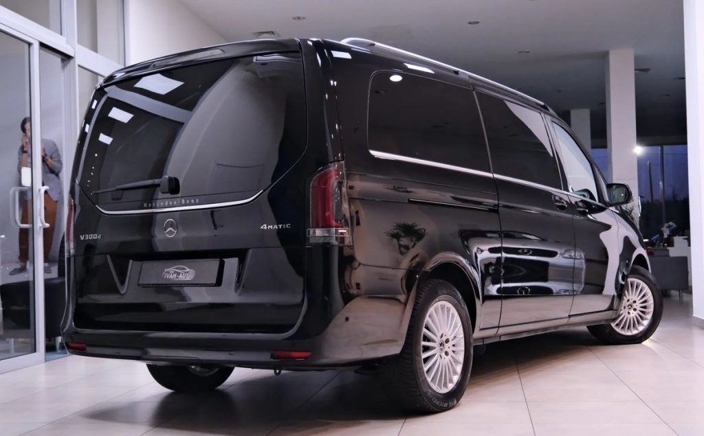 Mercedes-Benz V 2024