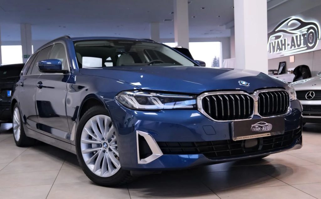 BMW 5 2023