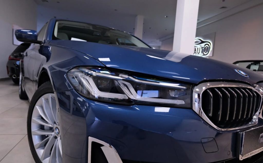 BMW 5 2023