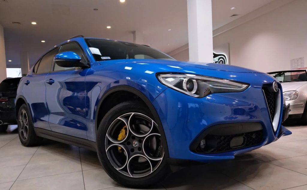 Alfa Romeo Stelvio 2017