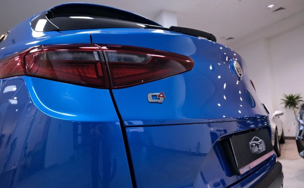 Alfa Romeo Stelvio 2017