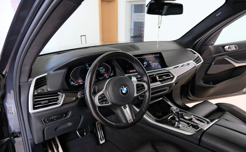 BMW X5 2021