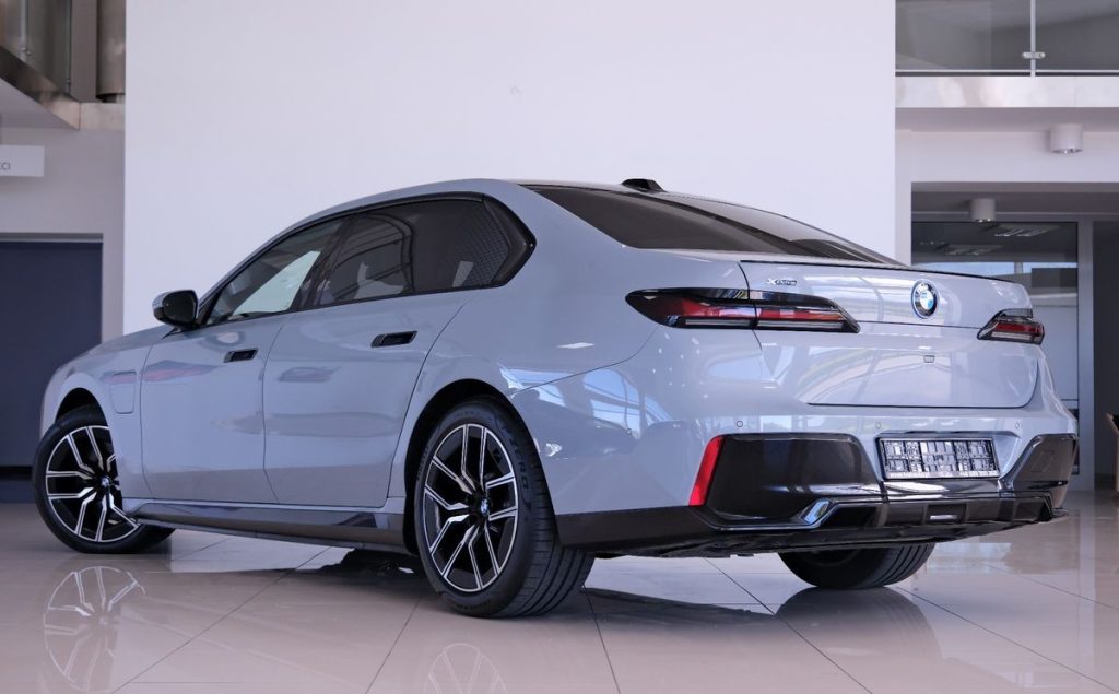 BMW 7 2023