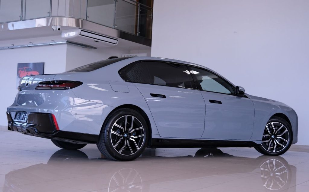 BMW 7 2023