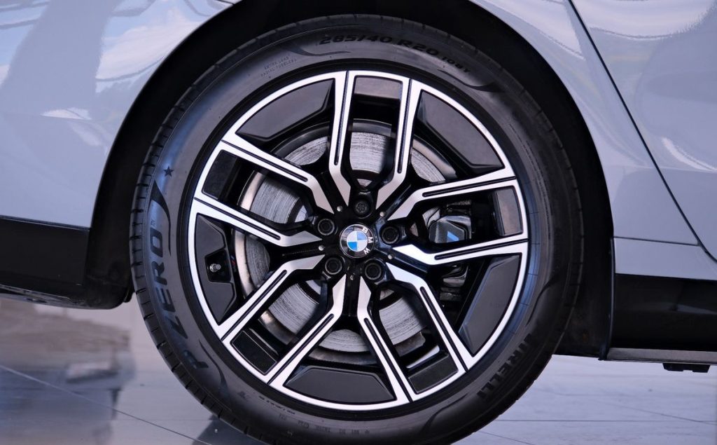 BMW 7 2023