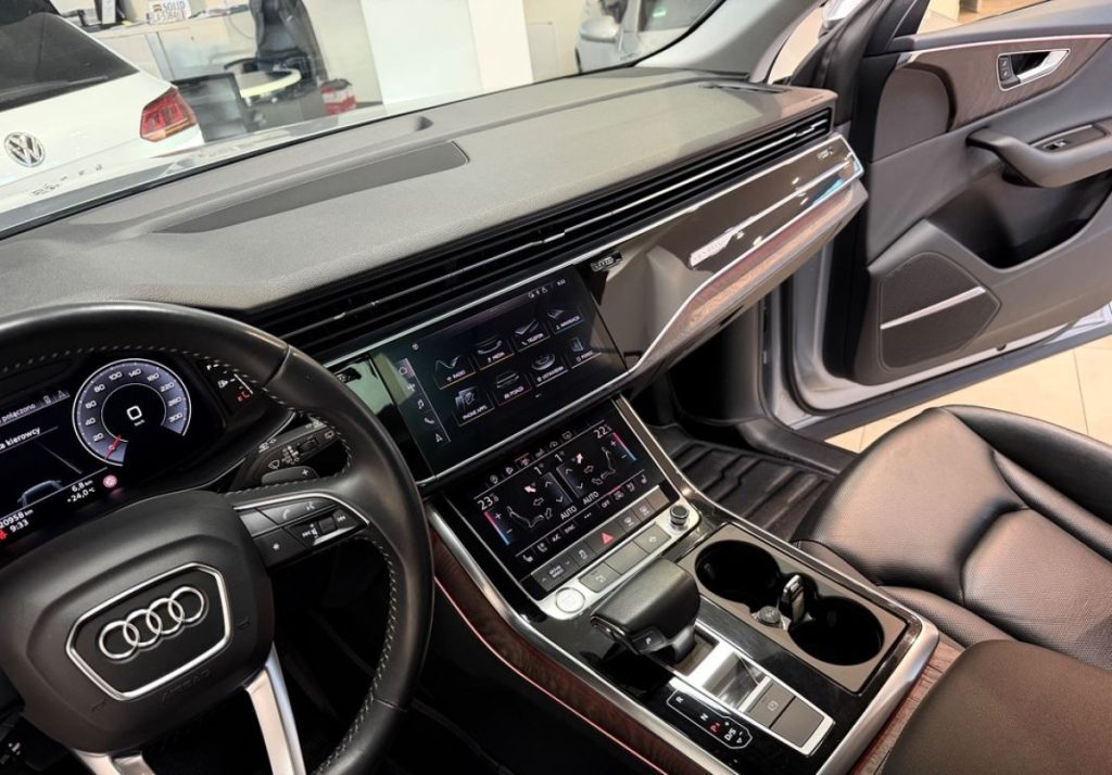 Audi Q8 2018