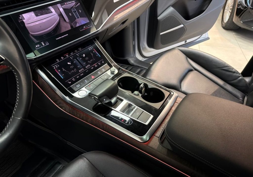 Audi Q8 2018