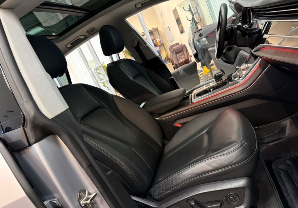 Audi Q8 2018