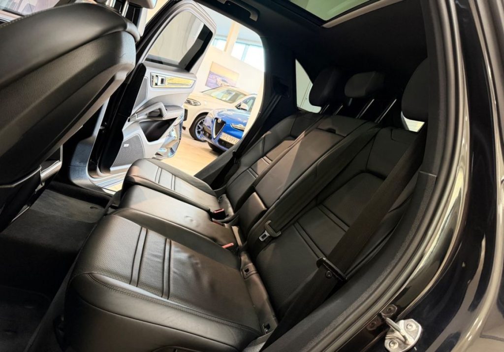 Porsche Cayenne 2019