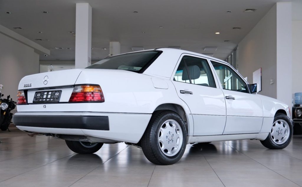 Mercedes-Benz  1991