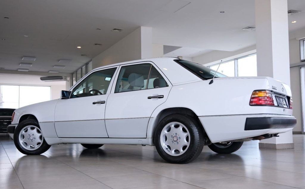 Mercedes-Benz  1991